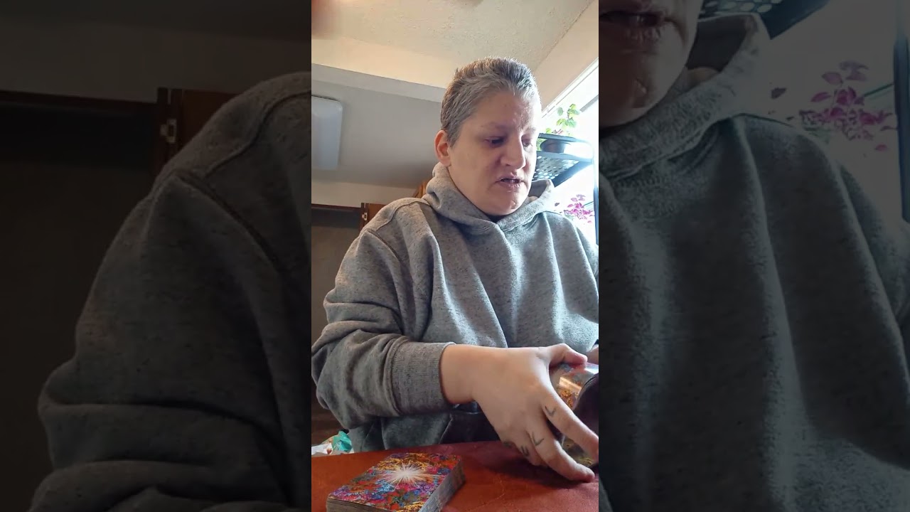 #energyreading #energyhealing #lovethyself #allsigns #tarot #oraclecards 