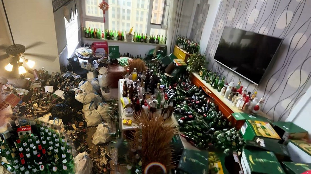 🤬After getting married, the alcoholic husband spends his days in idleness and gluttony.🤮