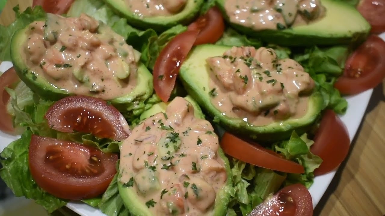 recette d'avocat et crevettes, simple et rapide à faire // avocado shrimp salade