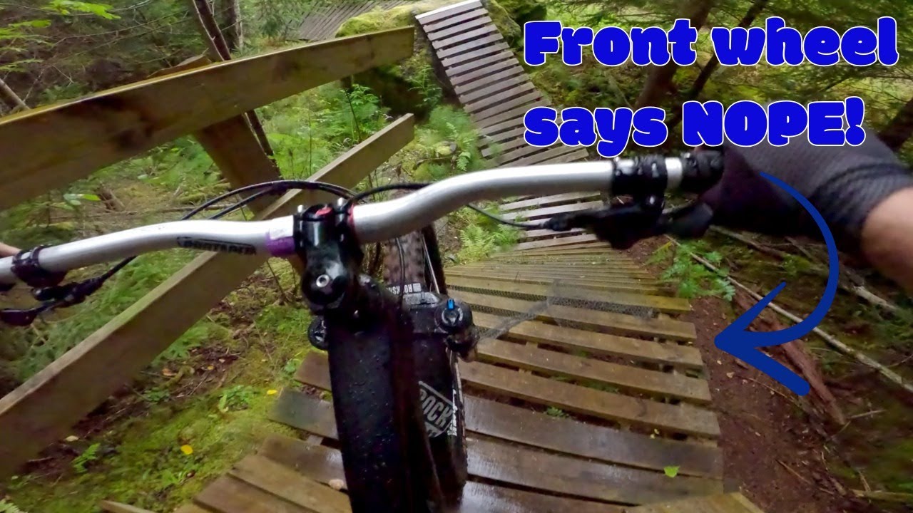This bikepark is SPICY in the rain!🌶️ (Kesberget bikepark)
