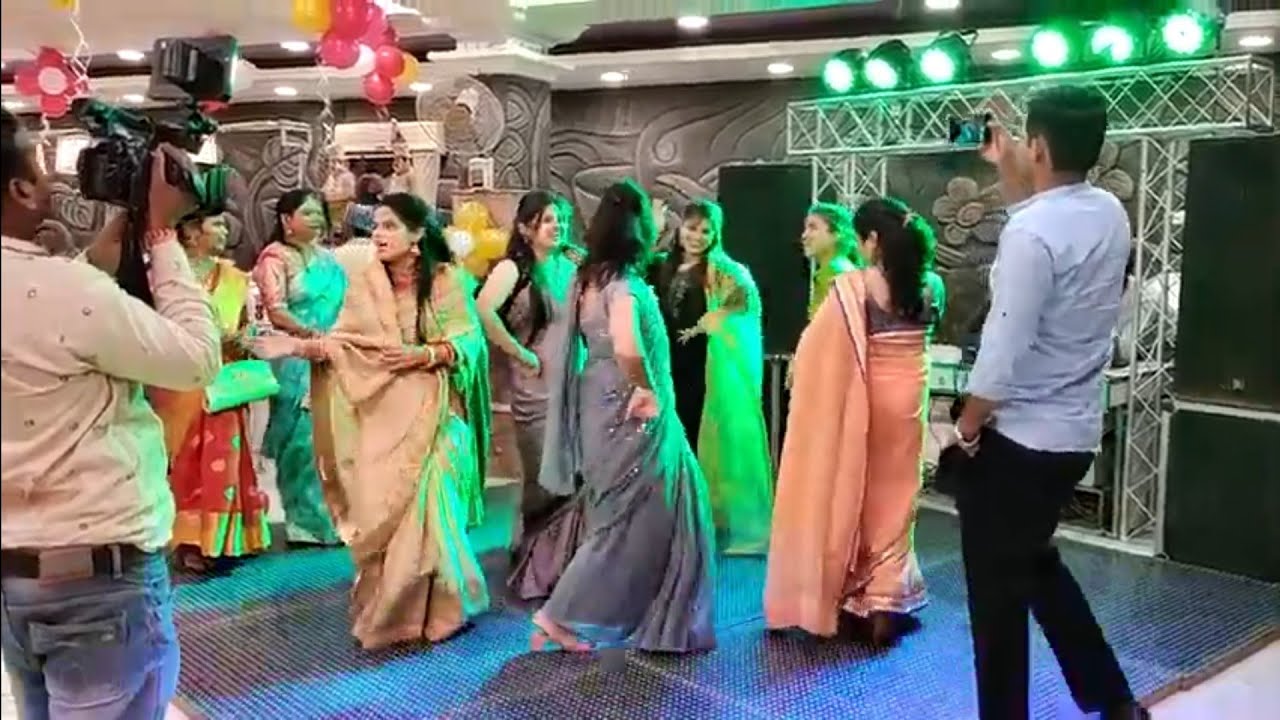 Dance in Party #dance #party #dj