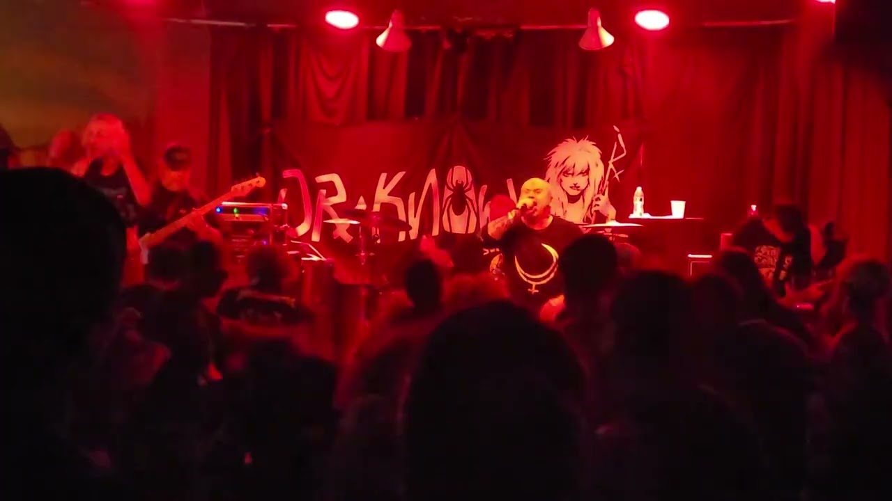 Mr. Freeze - Dr.Know @ The Catalyst Santa Cruz,CA 10.21.2022