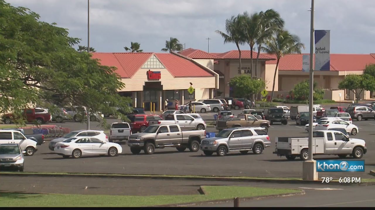 Kauai business owners say resort bubble extension is a huge blow for economy