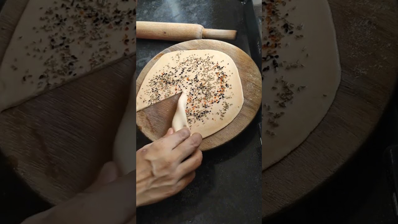 unique ajwain paratha#roti#chapati#healthy#recipe#viral#trending#shorts#youtubeshorts