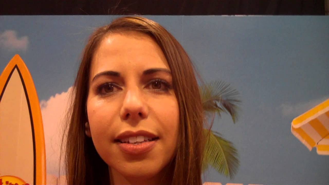 D23 Expo 2013 - Interview with Laura Bailey
