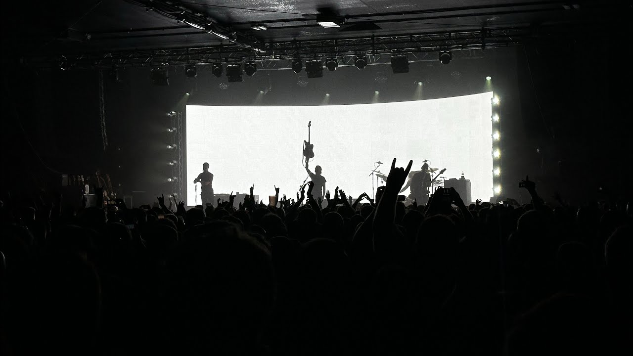 Feeder @ Manchester Academy 2025