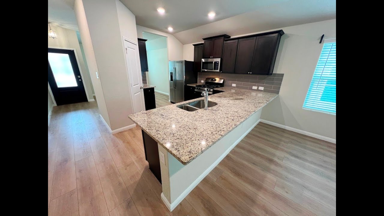 3 Bed, 2 Bath 1645 sq ft Single Story Home near Brook City-Base