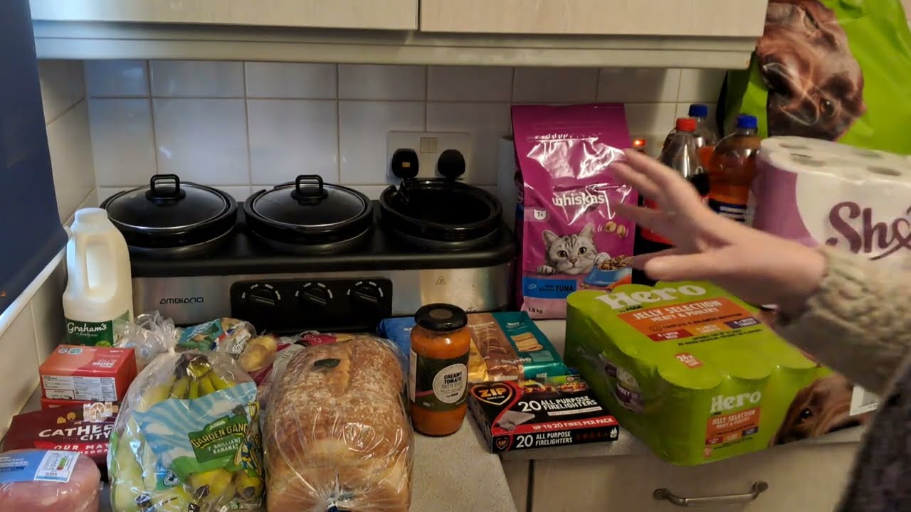 Mainly Non Food Grocery Shop 