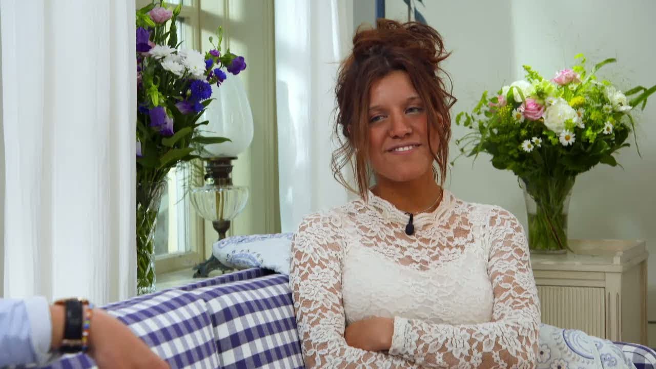 Självsäkra Priscila dejtar bonden Joacim Rickling - Bonde söker fru (TV4)