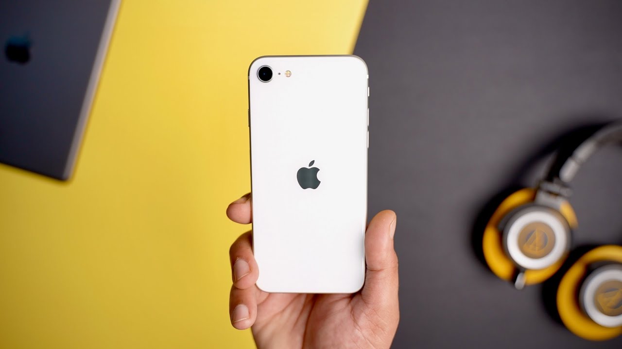 Should you buy the iPhone SE in 2026?