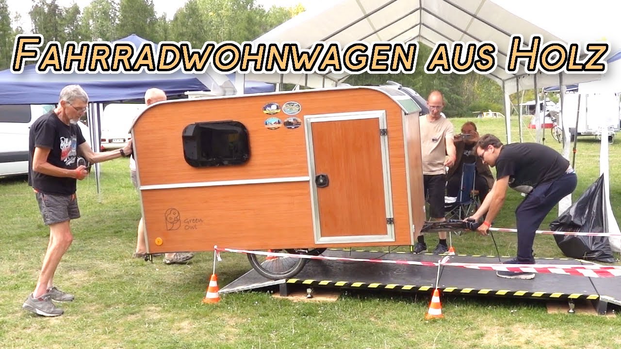 Julien´s 150Euro Fahrradwohnwagen aus Holz mit Motor, Solar und Akku wiegt?