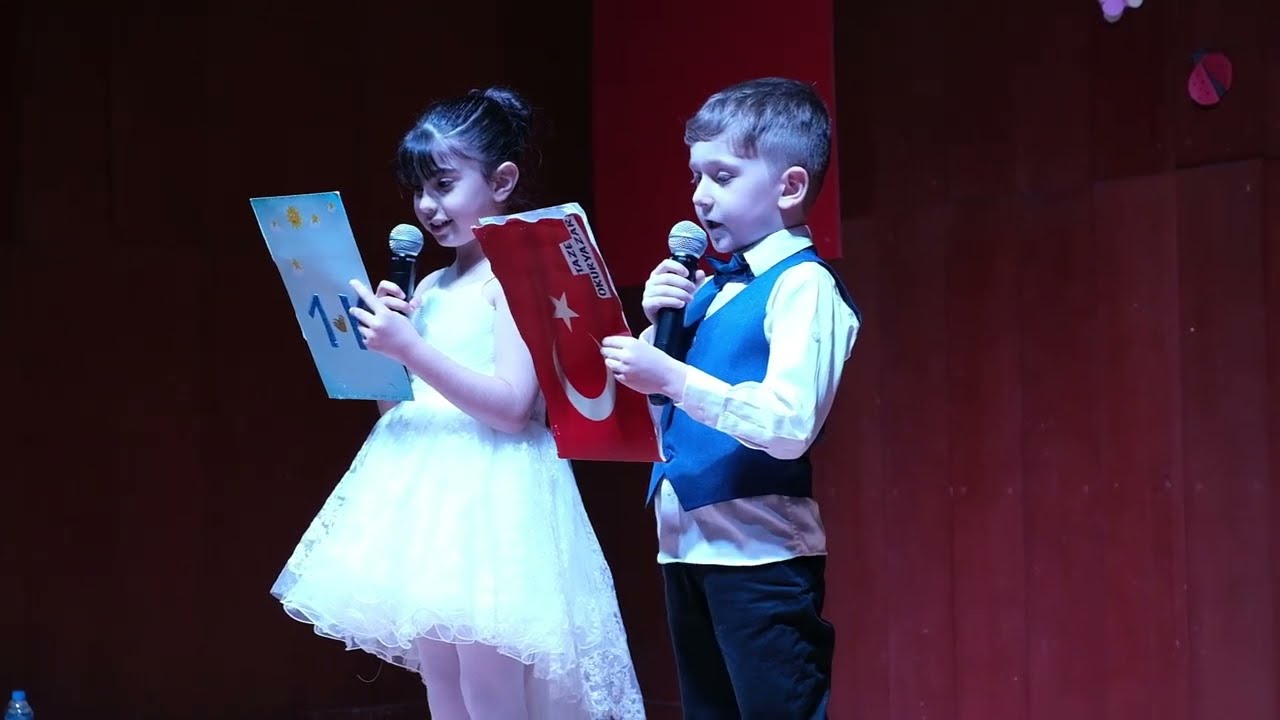 Vali Cahit Bayar İlkokulu 1K Okuma Bayramı