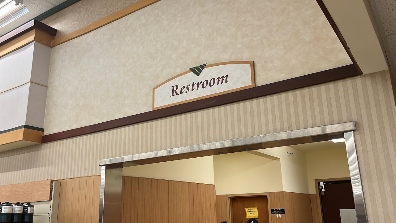 Raley&rsquo;s Men&rsquo;s Restroom Full Shoot!