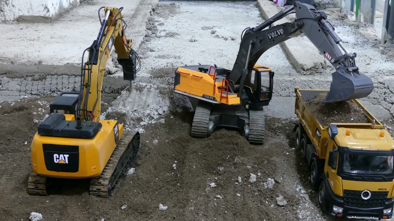 Realistic RC Caterpillar Rock Breaking & Volvo Dump Truck Loading