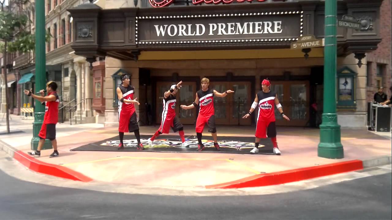 Rockafellas Streetboys @ Universal Studios Singapore