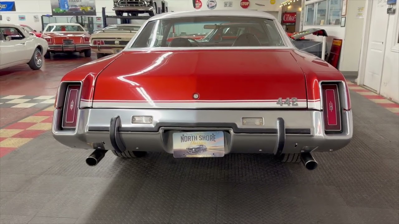 1973 Oldsmobile Cutlass 442-SWIVEL BUCKET SEATS