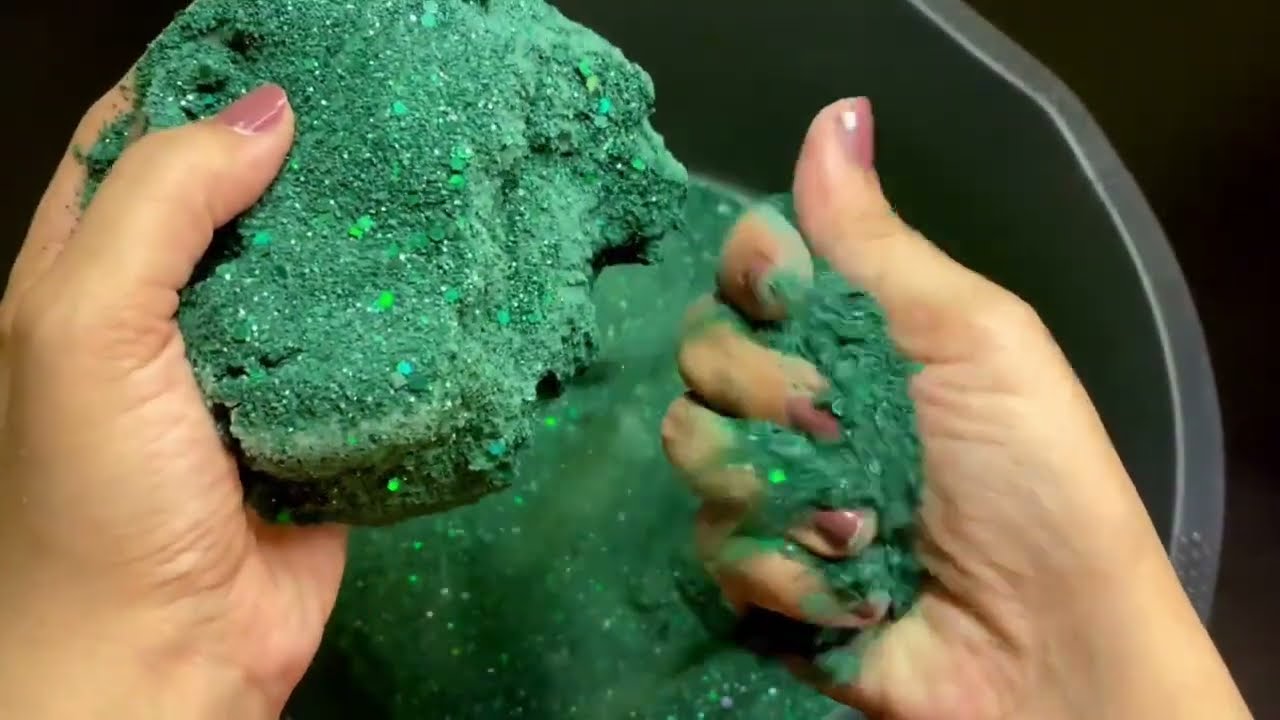 ASMR - green glitter mix - 20 baking soda cups + glitter- gym chalk