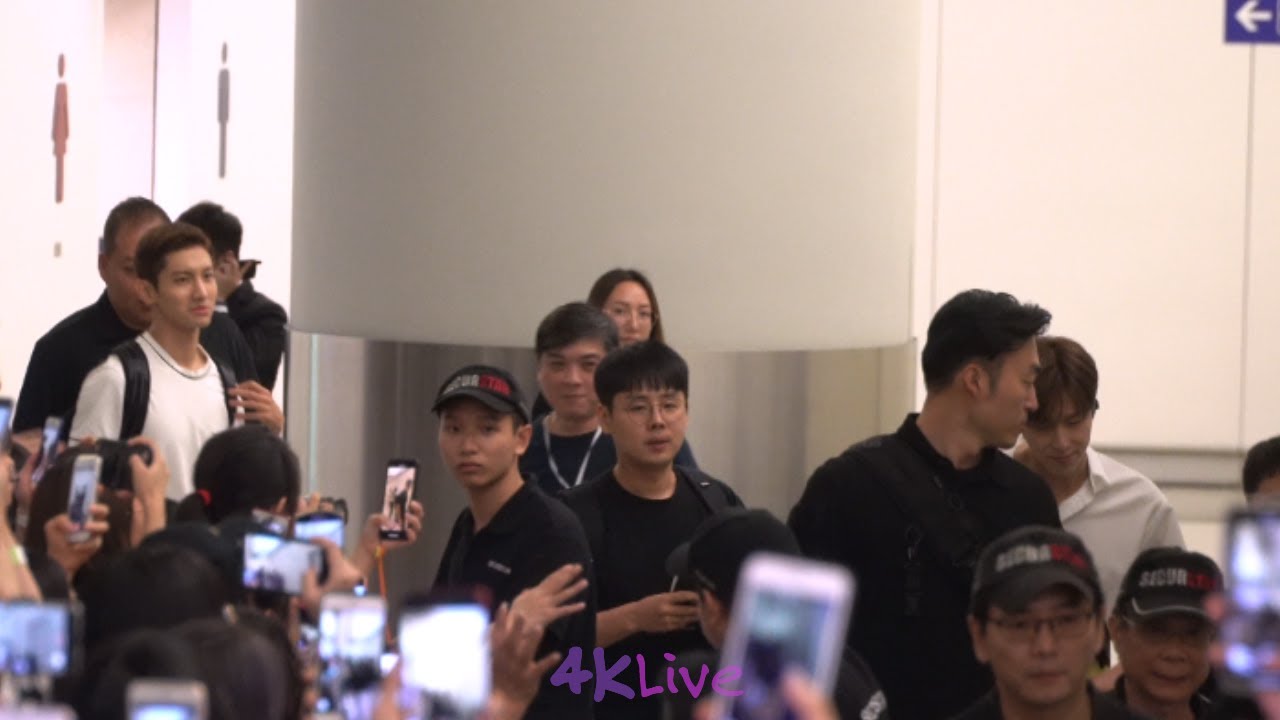 2090720 TVXQ 東方神起 동방신기 Hong Kong Departure