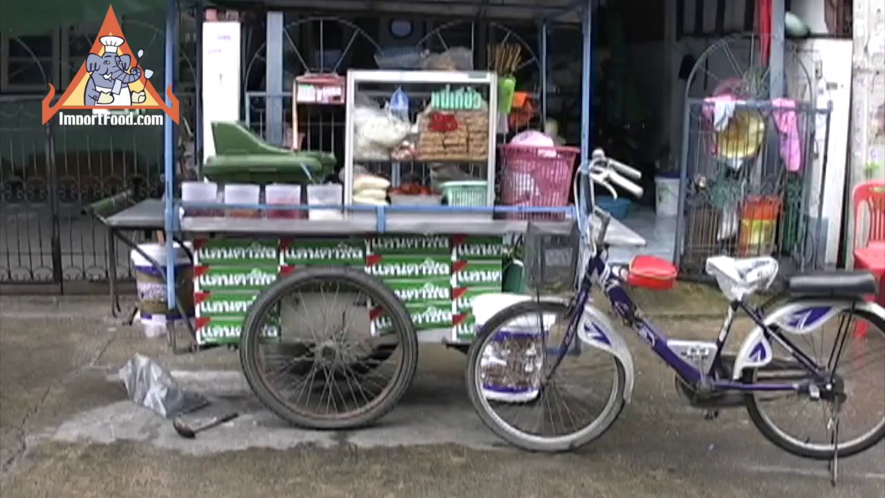 Bangkok Street Vendor Noodle Soup - Ba Mee Nam (2008)