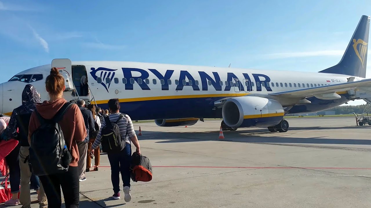 [TRIPREPORT] Wroclaw - Kyiv Boryspil | Ryanair 737-800