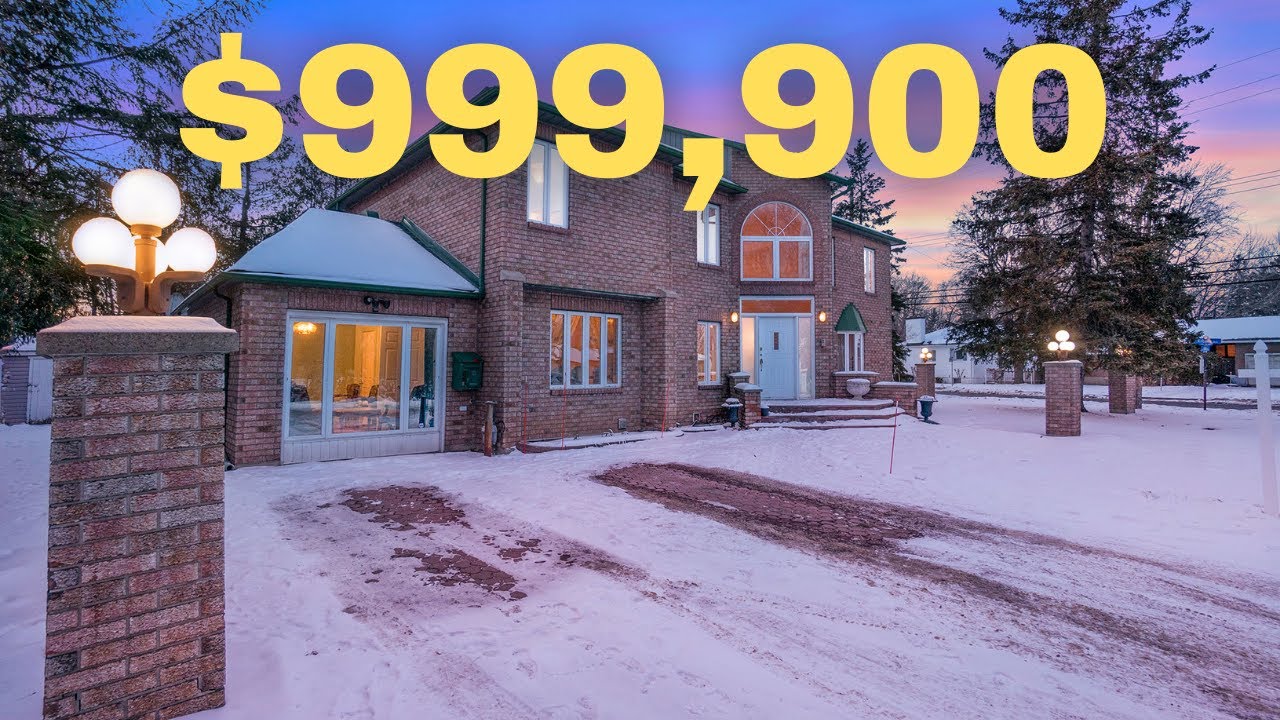 Custom Built Ottawa 🇨🇦 Home For Sale | 2196 Hillary Ave