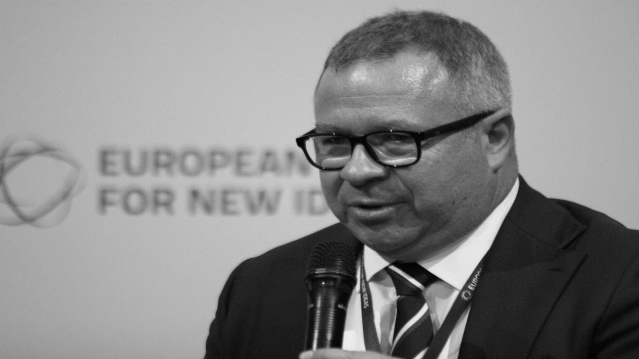 ZMARŁ MACIEJ ADAMKIEWICZ, JEDEN Z NAJBOGATSZYCH POLAK&Oacute;W, MIAŁ 59 LAT