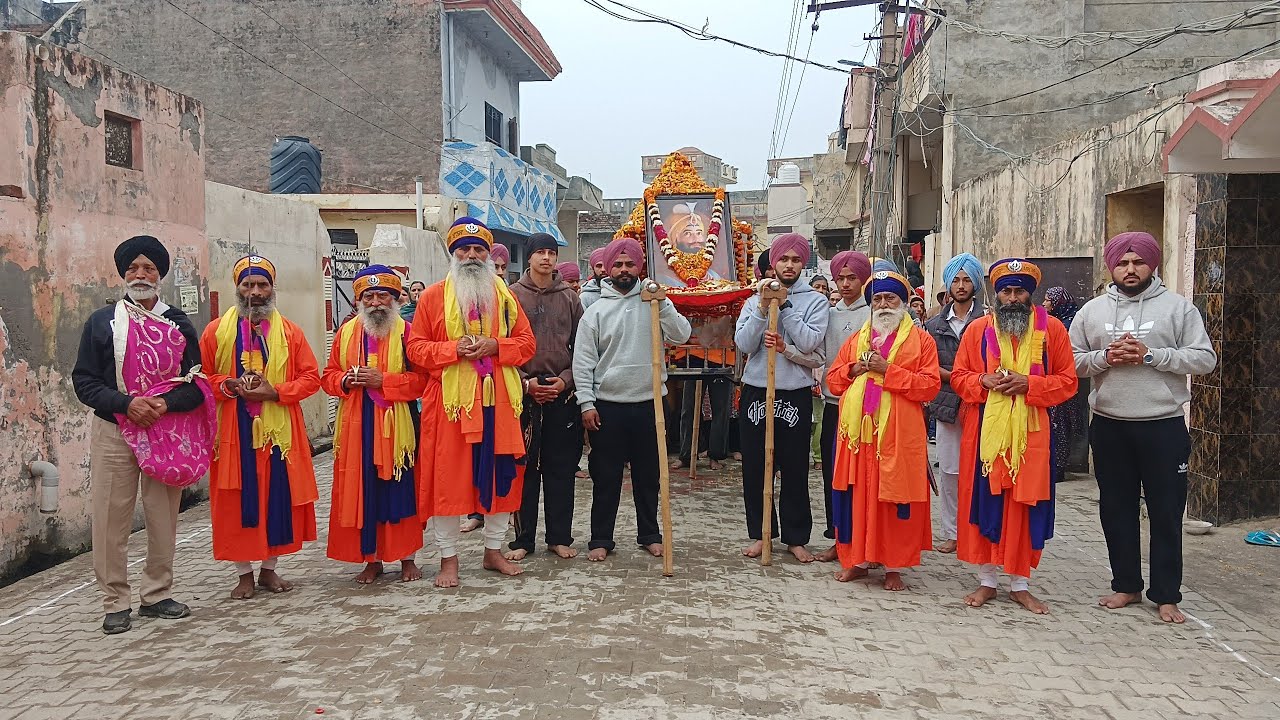 ਪਿੰਡ ਦੁਸਾਂਝ ਕਲਾਂ ਵਿਖੇ ਸ਼੍ਰੀ ਗੁਰੂ ਗੋਬਿੰਦ ਸਿੰਘ ਜੀ ਦੇ ਪ੍ਰਕਾਸ਼ ਪੁਰਬ ਨੂੰ ਸਮਰਪਿਤ ਨਗਰ ਕੀਰਤਨ ਸਜਾਇਆ ਗਿਆ 
