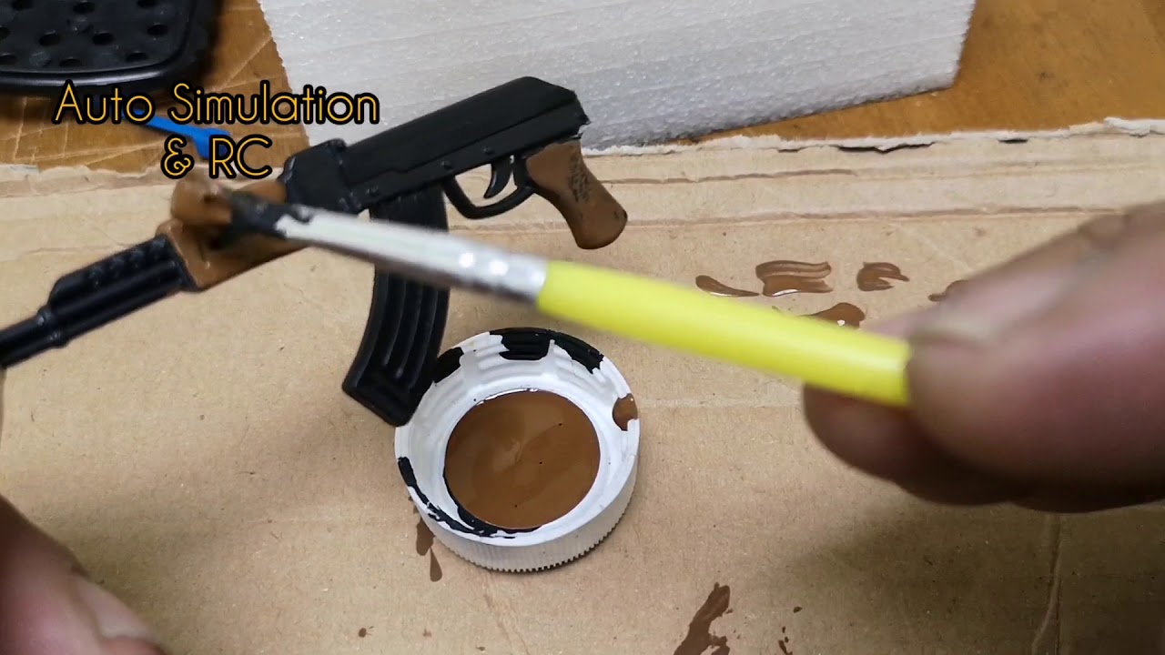Miniature AK 47 keep IT Scale