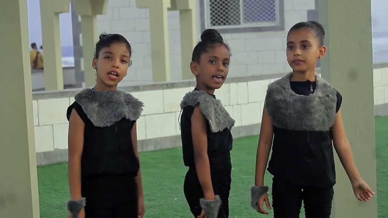 فديو كليب/ وداع النجمة عفاف أحد نجمات فرقة الاضواء الاستعراضية بالشحر 😍