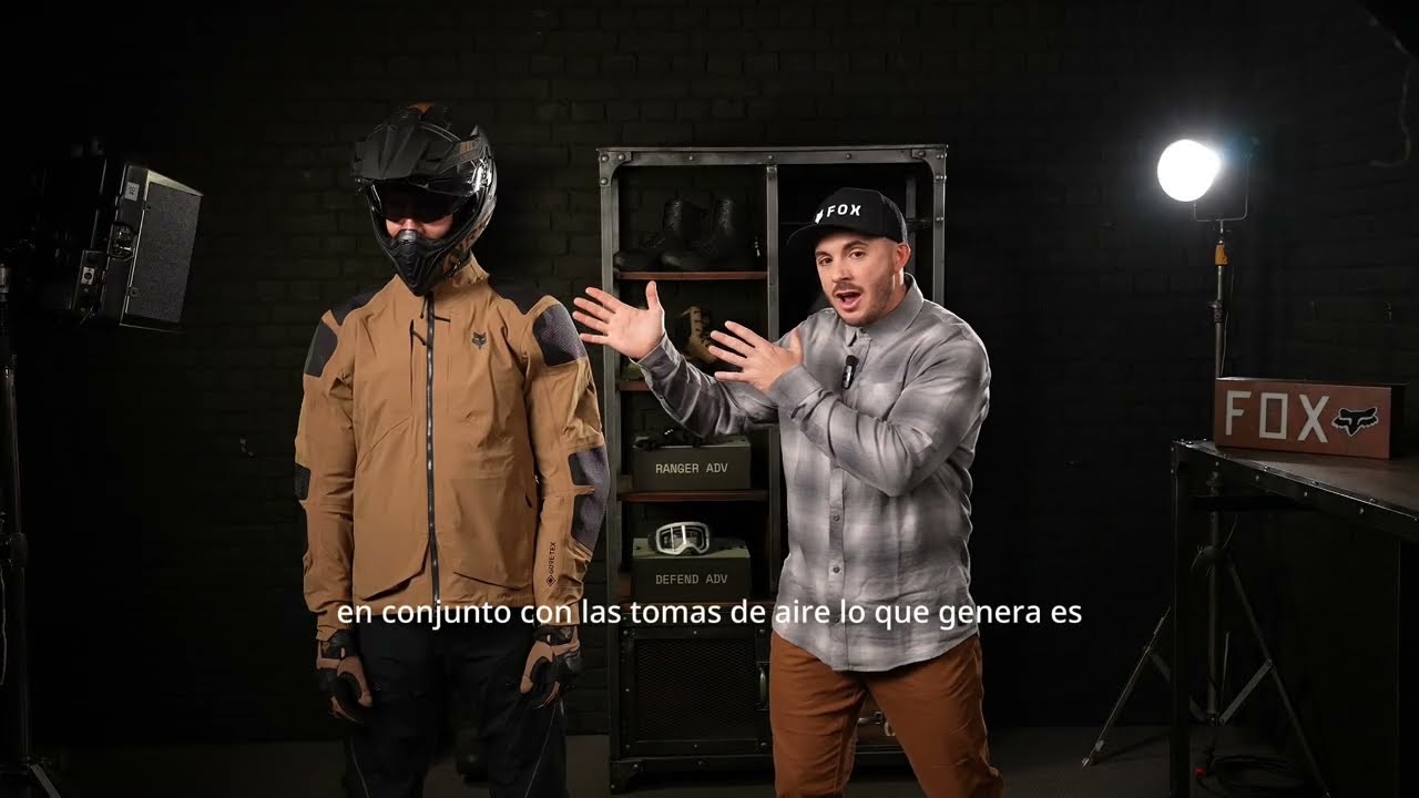 Fox Adventure – Guía Completa de Indumentaria y Equipamiento Oficial | Ropa, Cascos y Accesorios