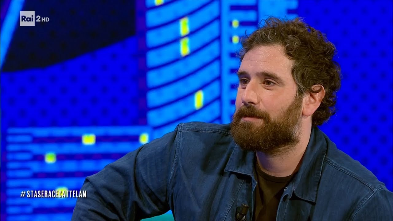 L'intervista a Tommaso Paradiso - Stasera c'è Cattelan su Raidue 29/03/2023