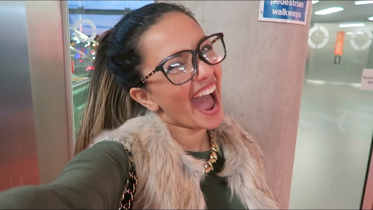 VLOG | London Fashion Week + Dishoom + Getting GLASSES & PUPPY LOVIN 💗 | Kaushal Beauty