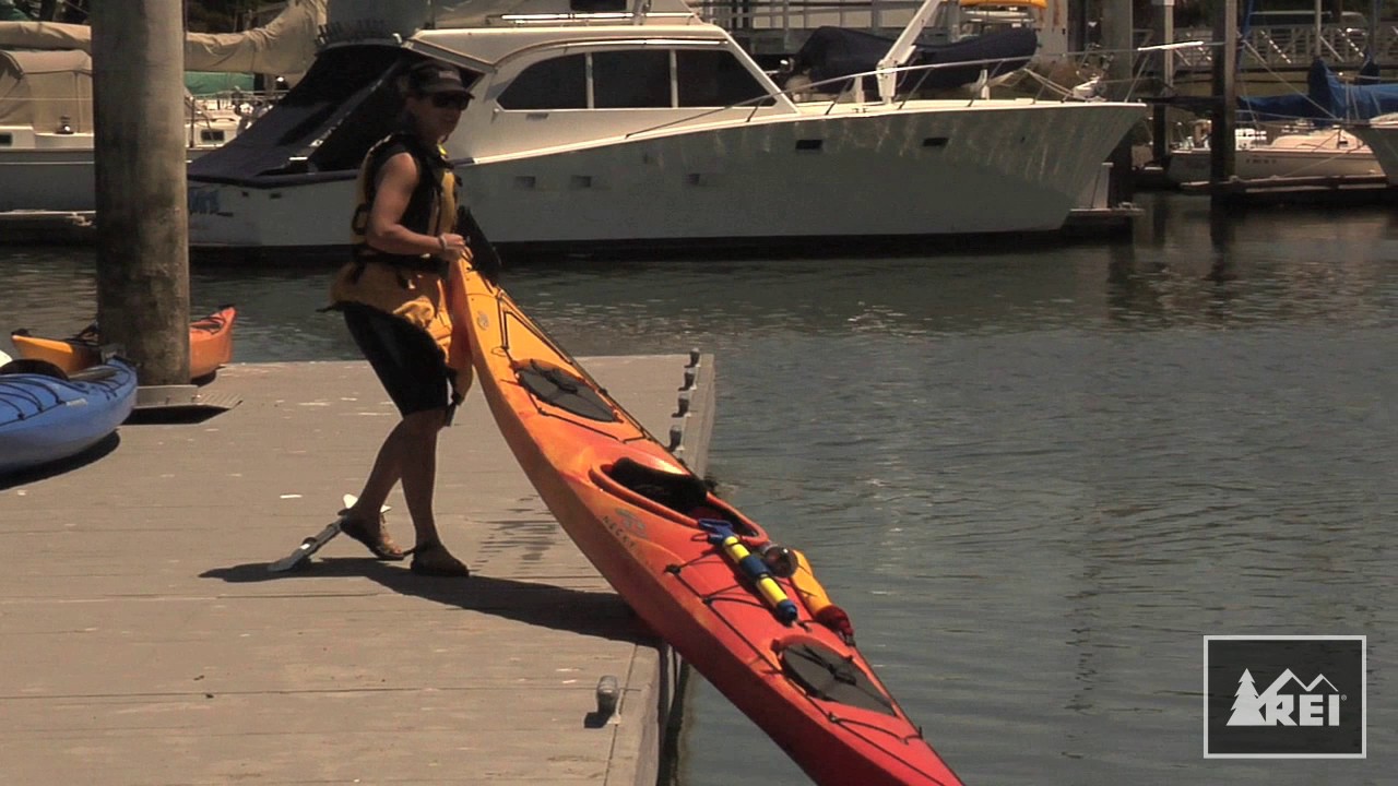 Kayaking Expert Advice: Placing kayak in the water from a dock