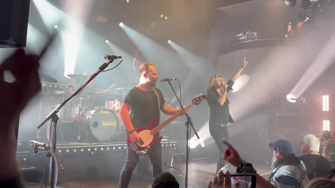 Kissin' Dynamite -  Back With A Bang (live Nürnberg 08.11.2025)