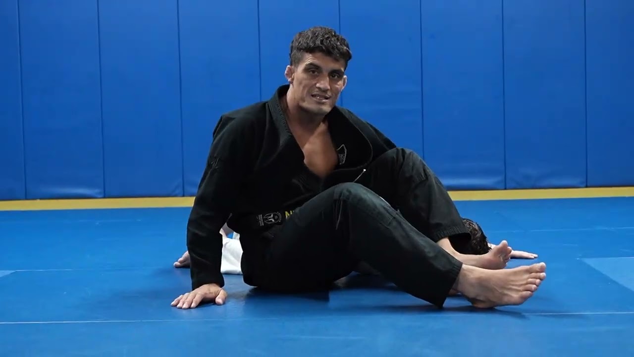 Omaplata from closed guard 