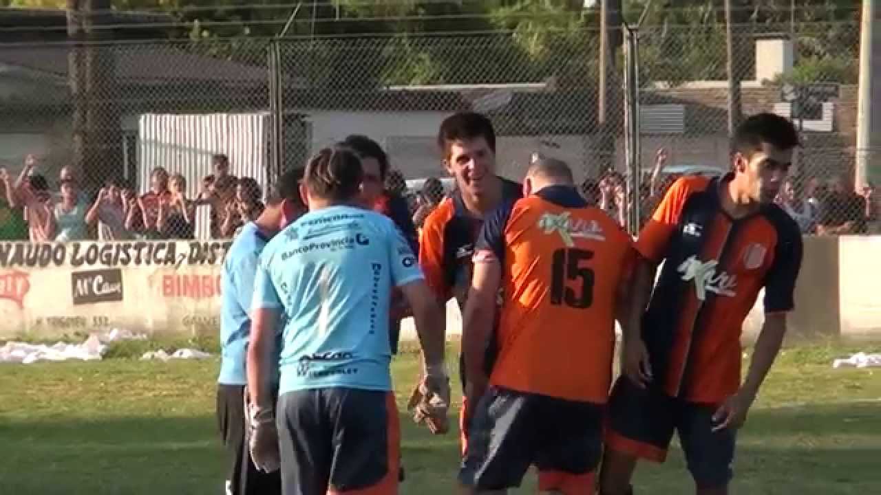 Definici&oacute;n por Penales de la semi Jorge Newbery y Barrio Oeste Liga galvense 2015