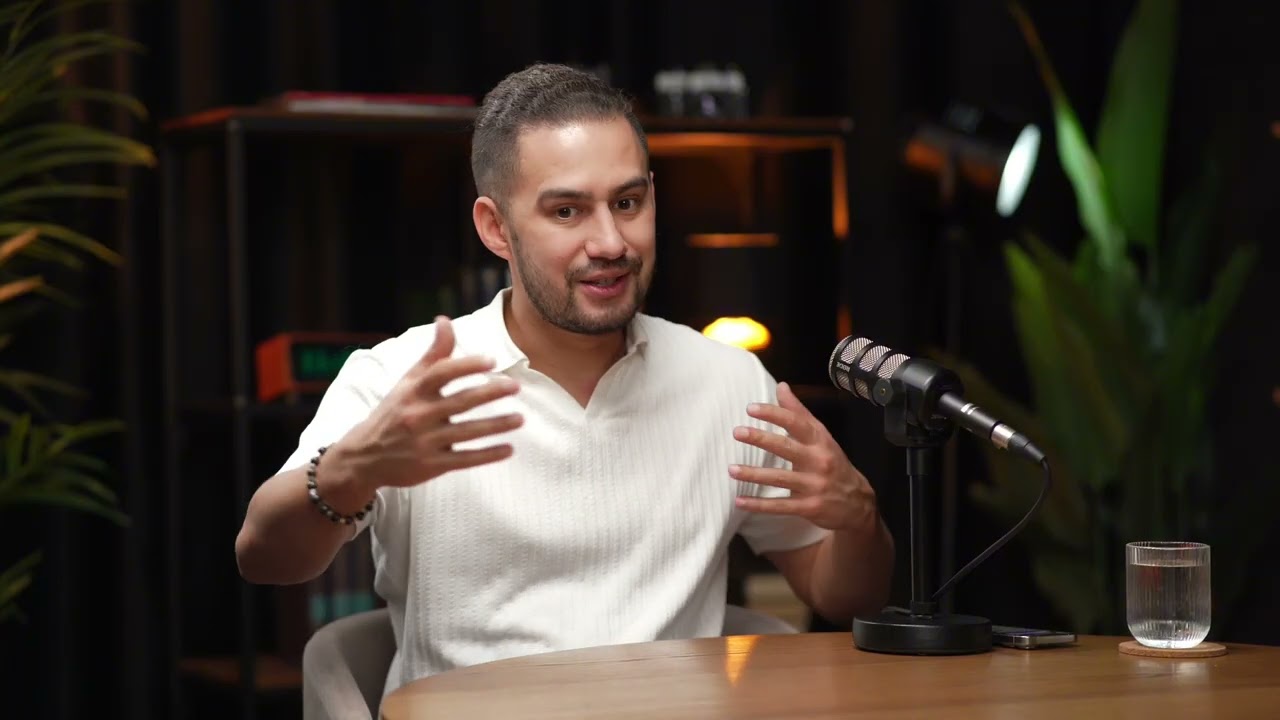 Как нанять сотрудника и для чего нужен HR специалист. Зилина Султанова в подкасте Конгломерат