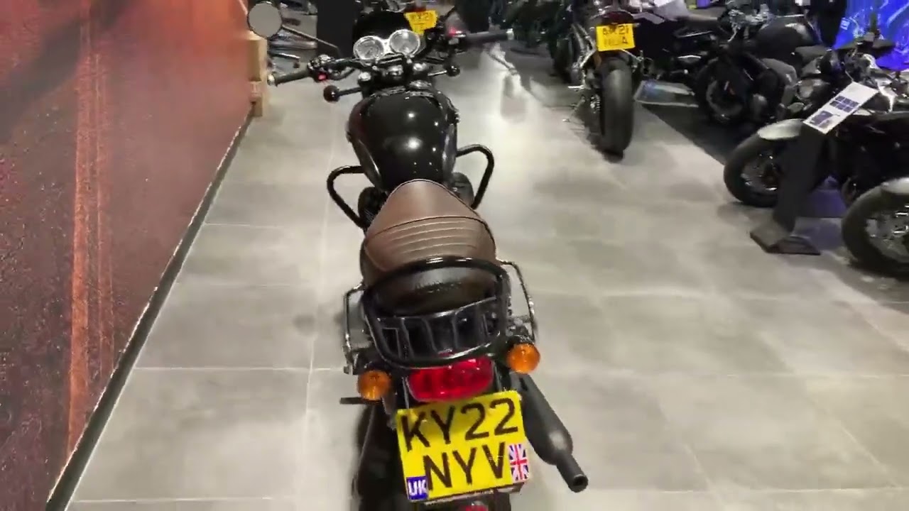 Triumph Bonneville T120 - KY22NYV