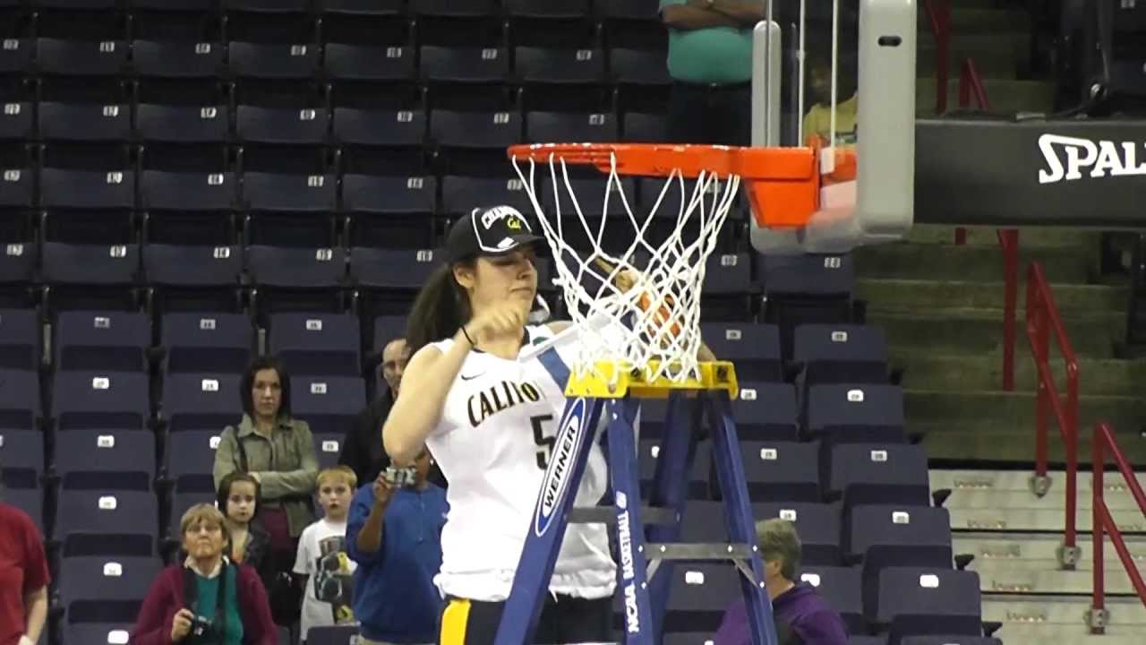 Cal's Avigiel Cohen - Cutting down the nets!
