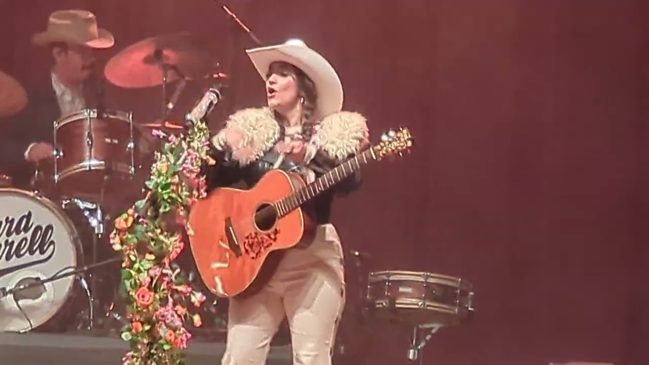 Sierra Ferrell - In Dreams - DelFest 2025