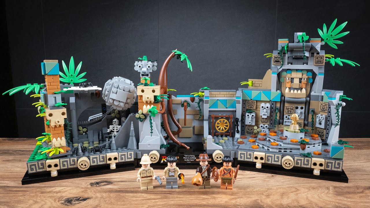LEGO Indiana Jones 77015 - Temple of the Golden Idol Speed Build - 1545 pcs.