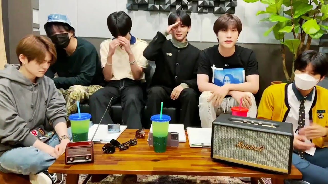 TREASURE reaction to iKON 