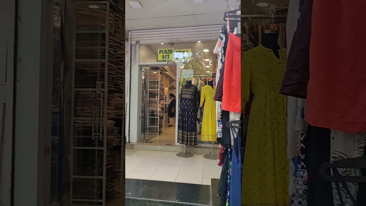 ONE OF MY FAVOURITE LOCAL MARKET IN MUMBAI | LATAA SABERWAL #shorts