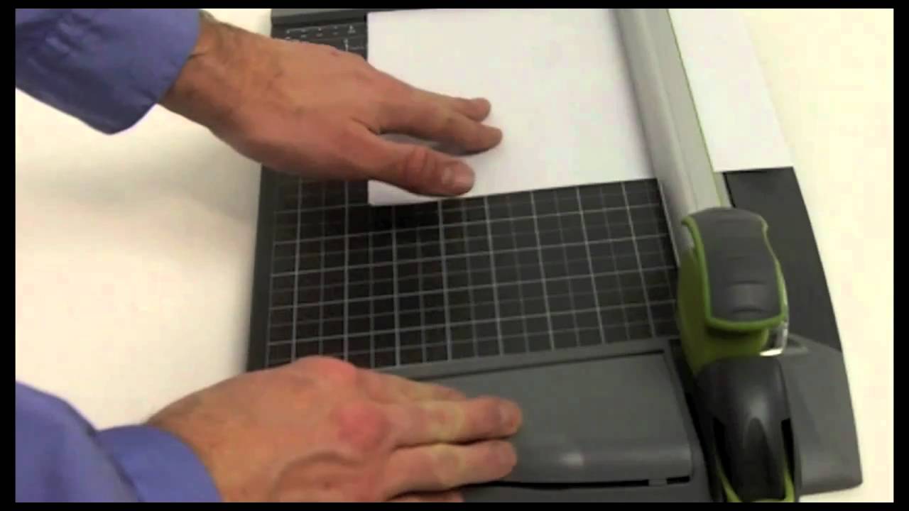 Swingline EasyBlade Plus Rotary Trimmer Video Review