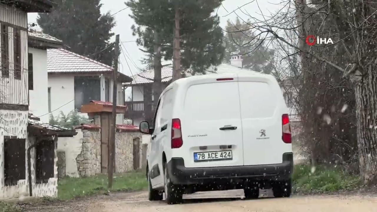 KARABÜK'ÜN YÜKSEK KESİMLERİNDE KAR YAĞIŞI DEVAM EDİYOR!