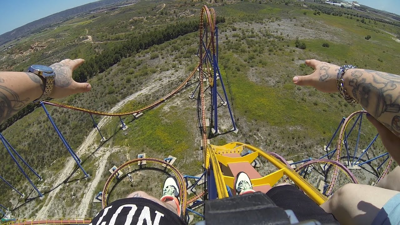 Superman la Atracción de Acero - Onride - Parque Warner Madrid - Bolliger & Mabillard - Floorless