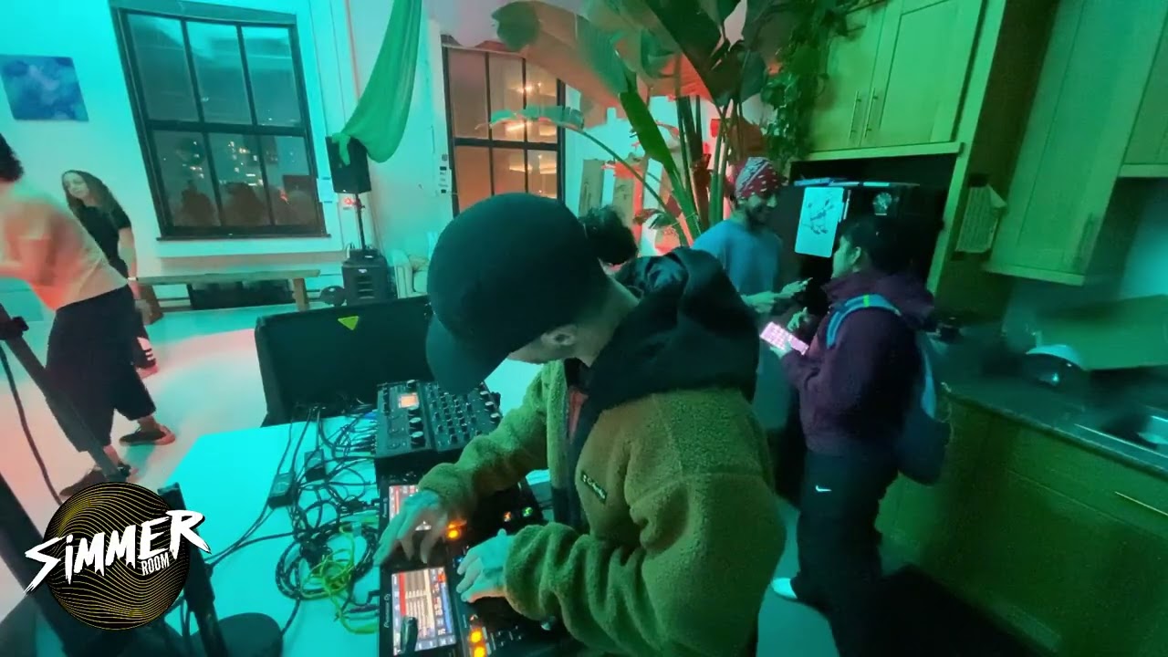 From Oakland With Soul — Deep House Simmer Room Session | #x309 with by Coflo
