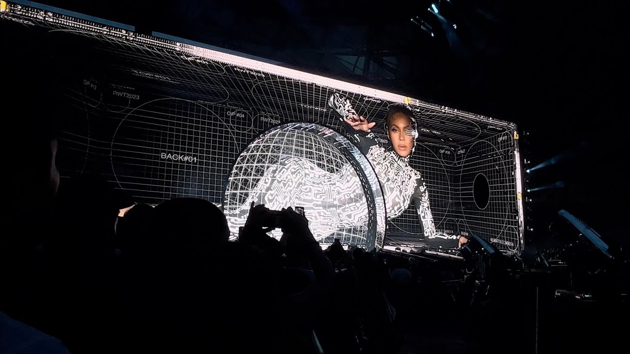 3rd interlude + Cuff It + Energy + Break My Soul - Renaissance World Tour (Marseille)