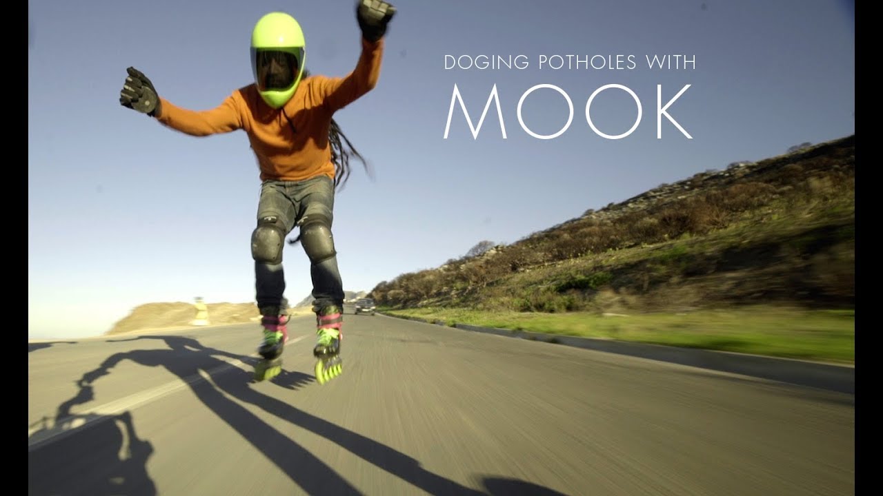 Inline skater jumps potholes at +60km/h #inlinedownhill #speed #potholes