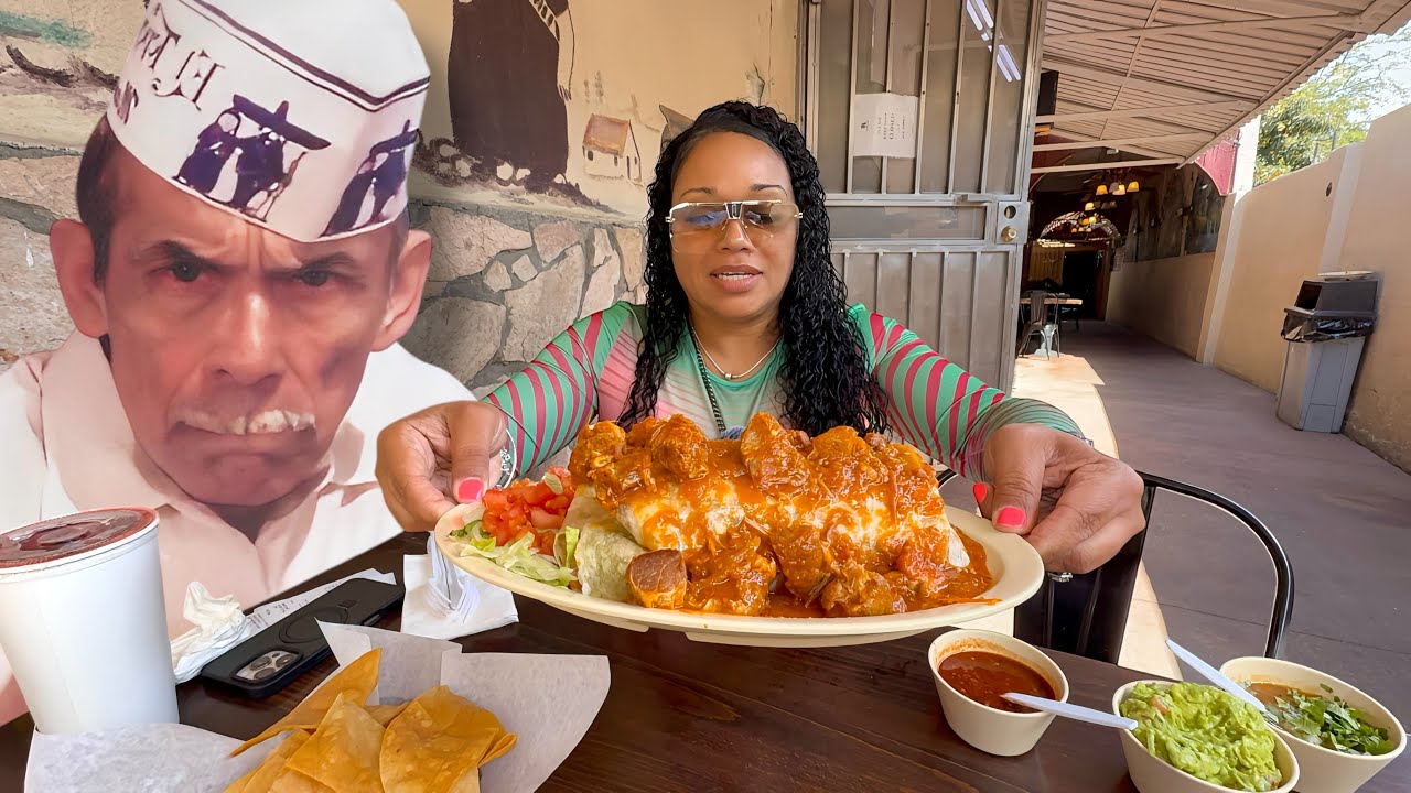 Cuban Lady From Miami Trying A MASSIVE Burrito in East Los Angeles 🇲🇽